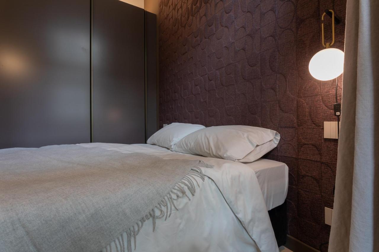 Lagrange Design By Wonderful Italy Turin